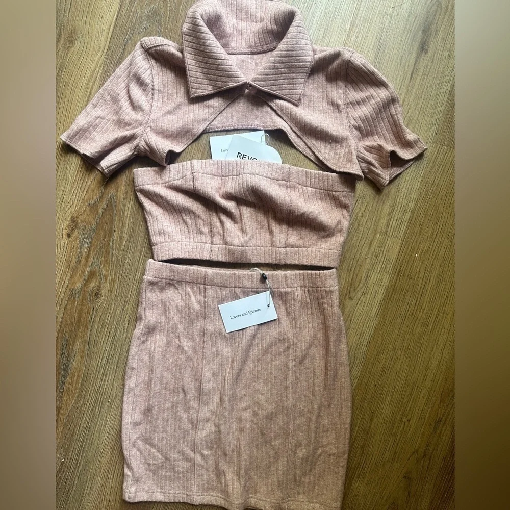Lovers and Friends pink knit 3 piece set, new, size small, crop top, mini skirt - Picture 2 of 6